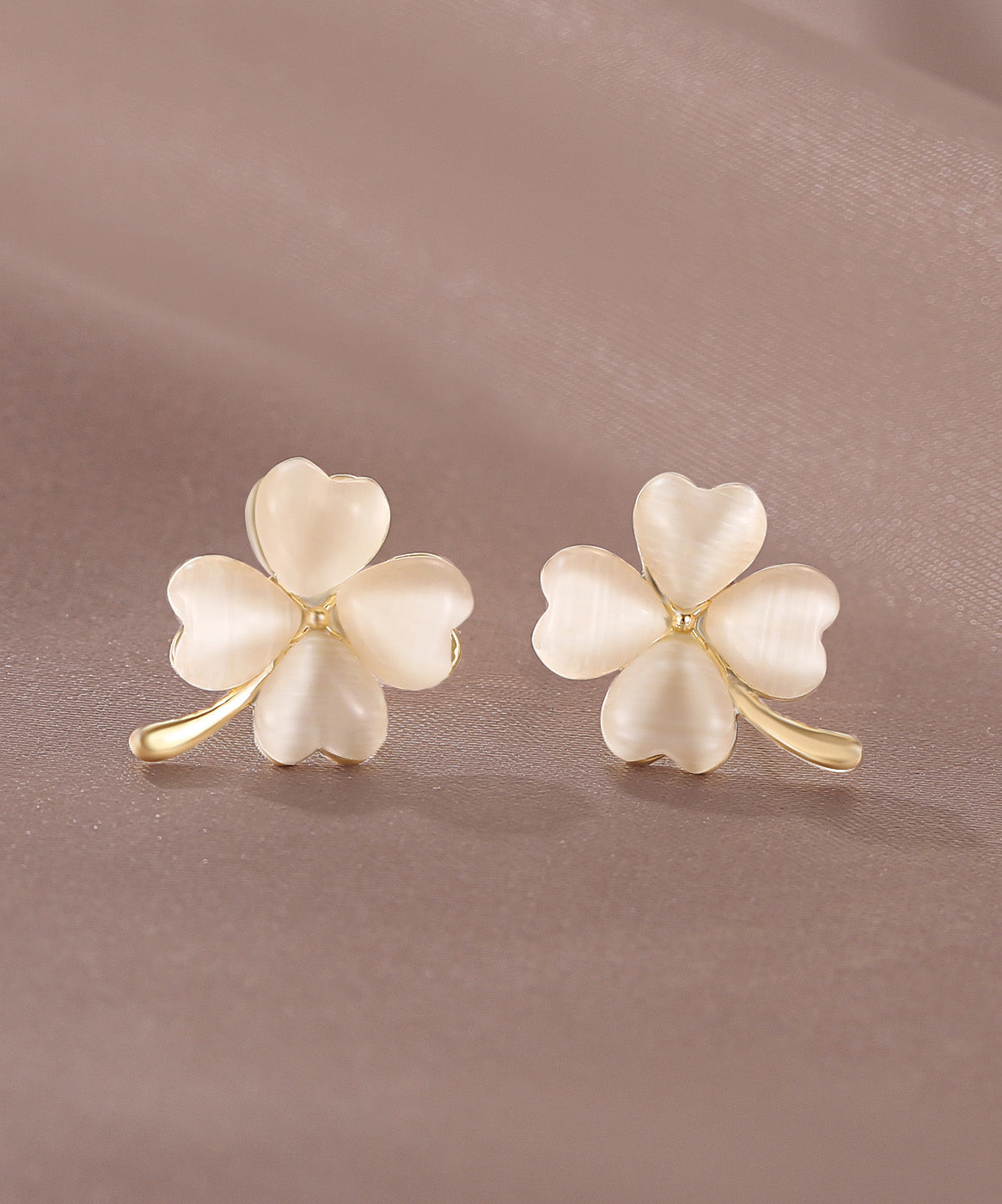 2025 新款金銅合金四葉草貓眼石耳釘