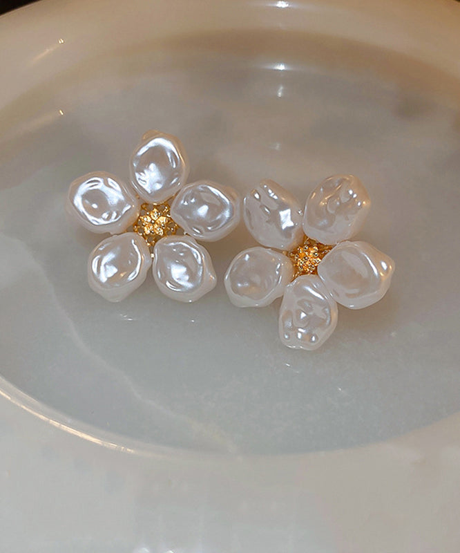 優雅白色合金花卉皺紋珍珠耳釘