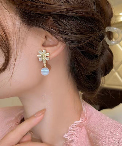 精緻香檳色銅合金花卉垂墜耳環