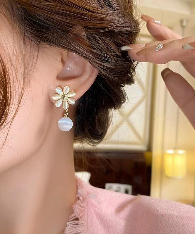 精緻香檳色銅合金花卉垂墜耳環