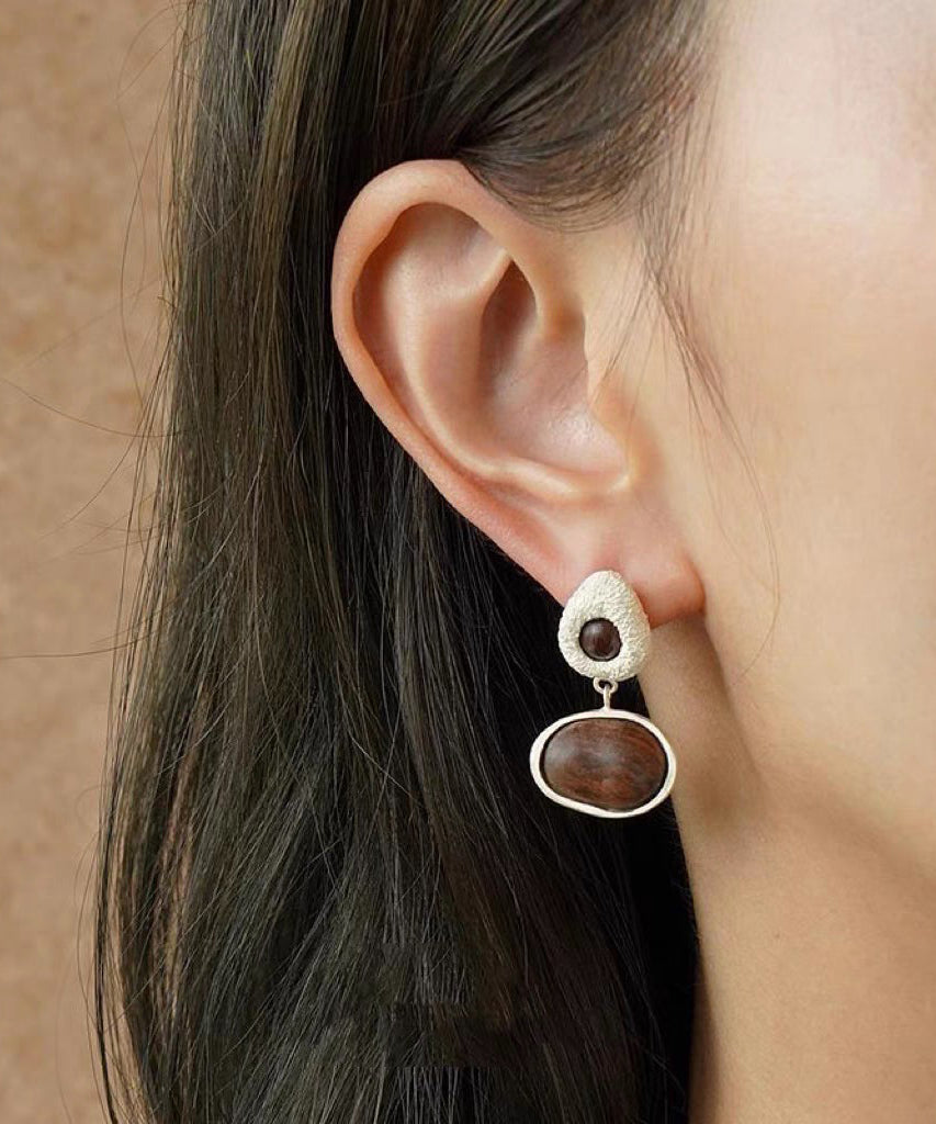 手工製作棕色打磨檀香木不對稱垂墜耳環